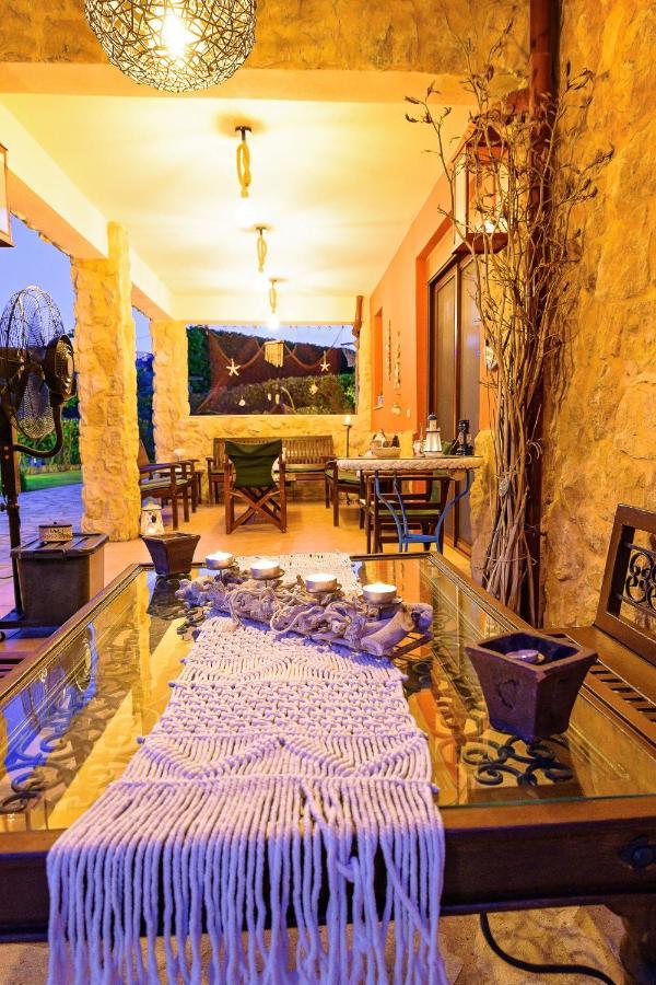 Villa Mariellie เนอาเปรามอส ภายนอก รูปภาพ