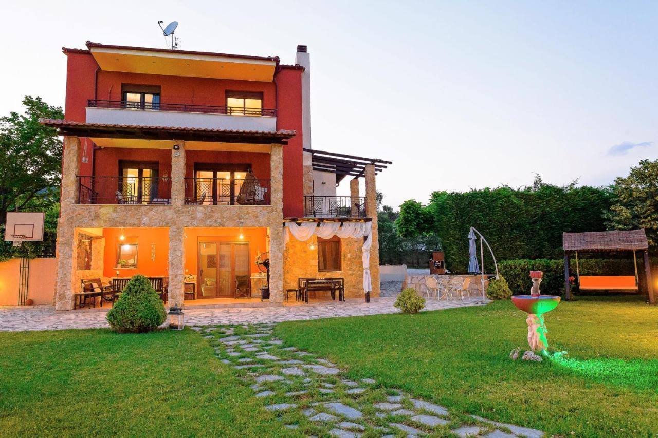Villa Mariellie เนอาเปรามอส ภายนอก รูปภาพ